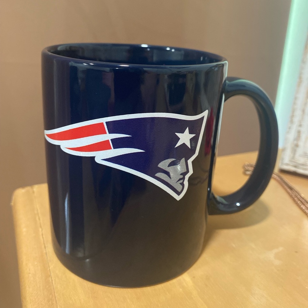 New England Patriots NFL Logo coffee mug NWT
